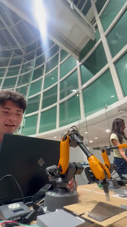 Robotic arm cell in a university lab